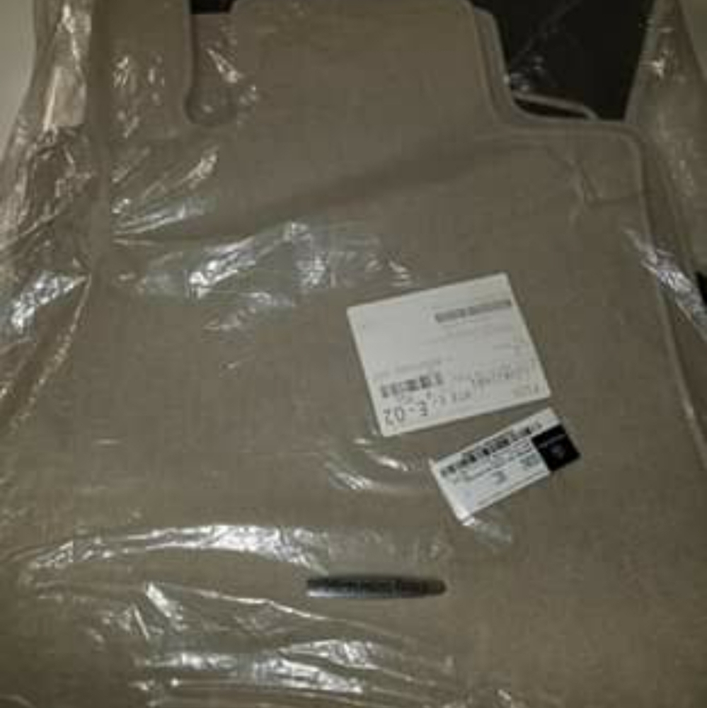 Mercedes Benz S550 Carpet Floor Mats